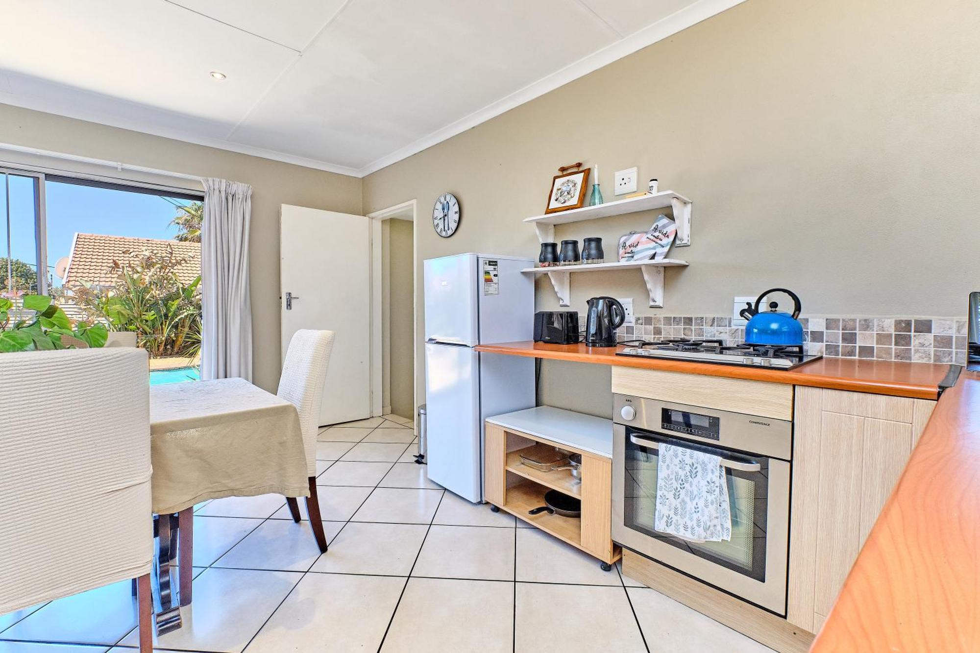 Large 1 Bedroom Cottage, 15 Min From Or Tambo Airport, With Backup Power And Water Germiston Εξωτερικό φωτογραφία
